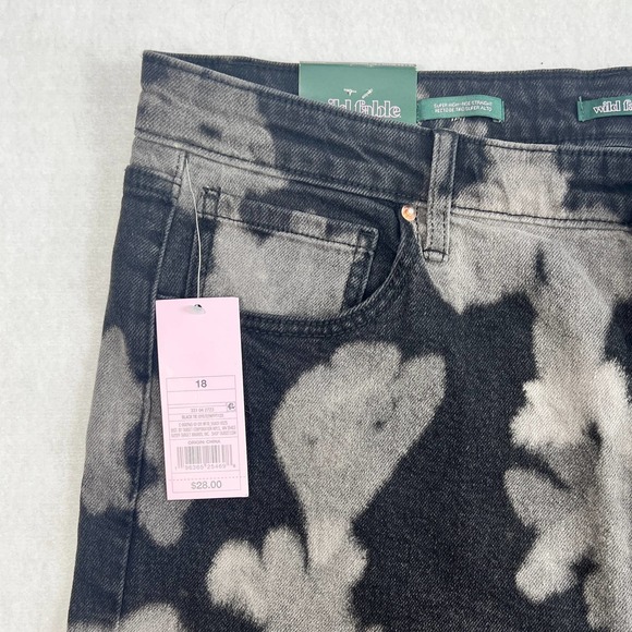 Wild Fable High Rise Black and Gray Jeans - Picture 3 of 12